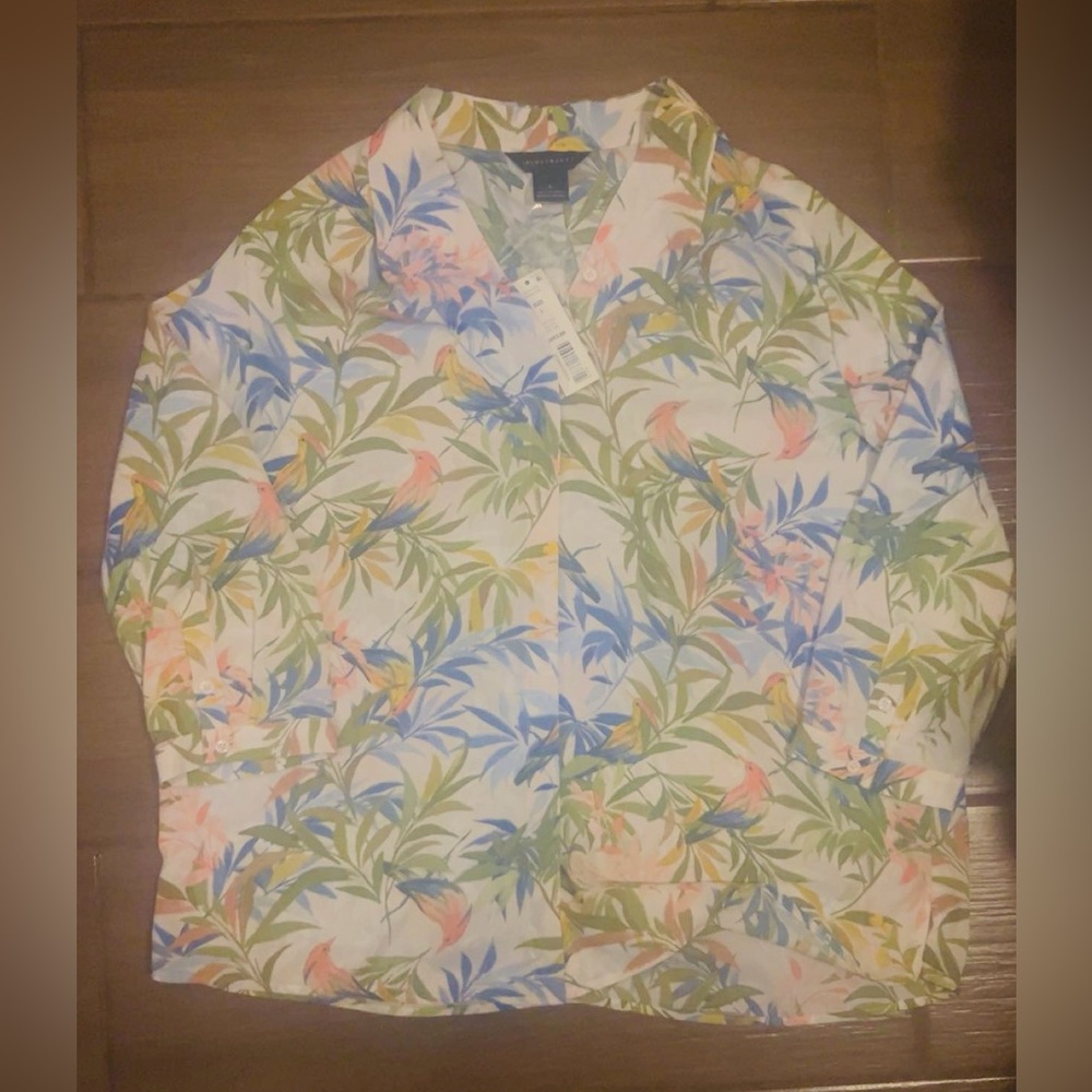 Investments Button-Down Blouse – Size Large